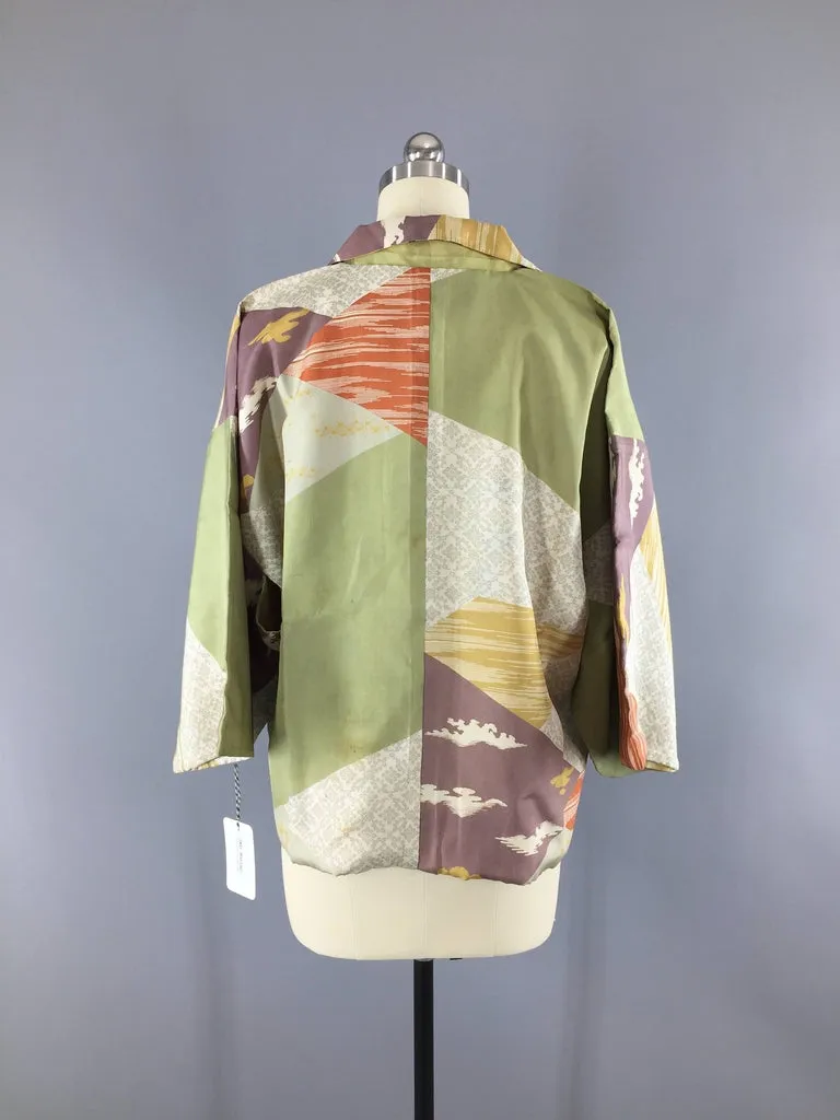 1950s Vintage Silk Haori Kimono Jacket Coat / Sage Green Print