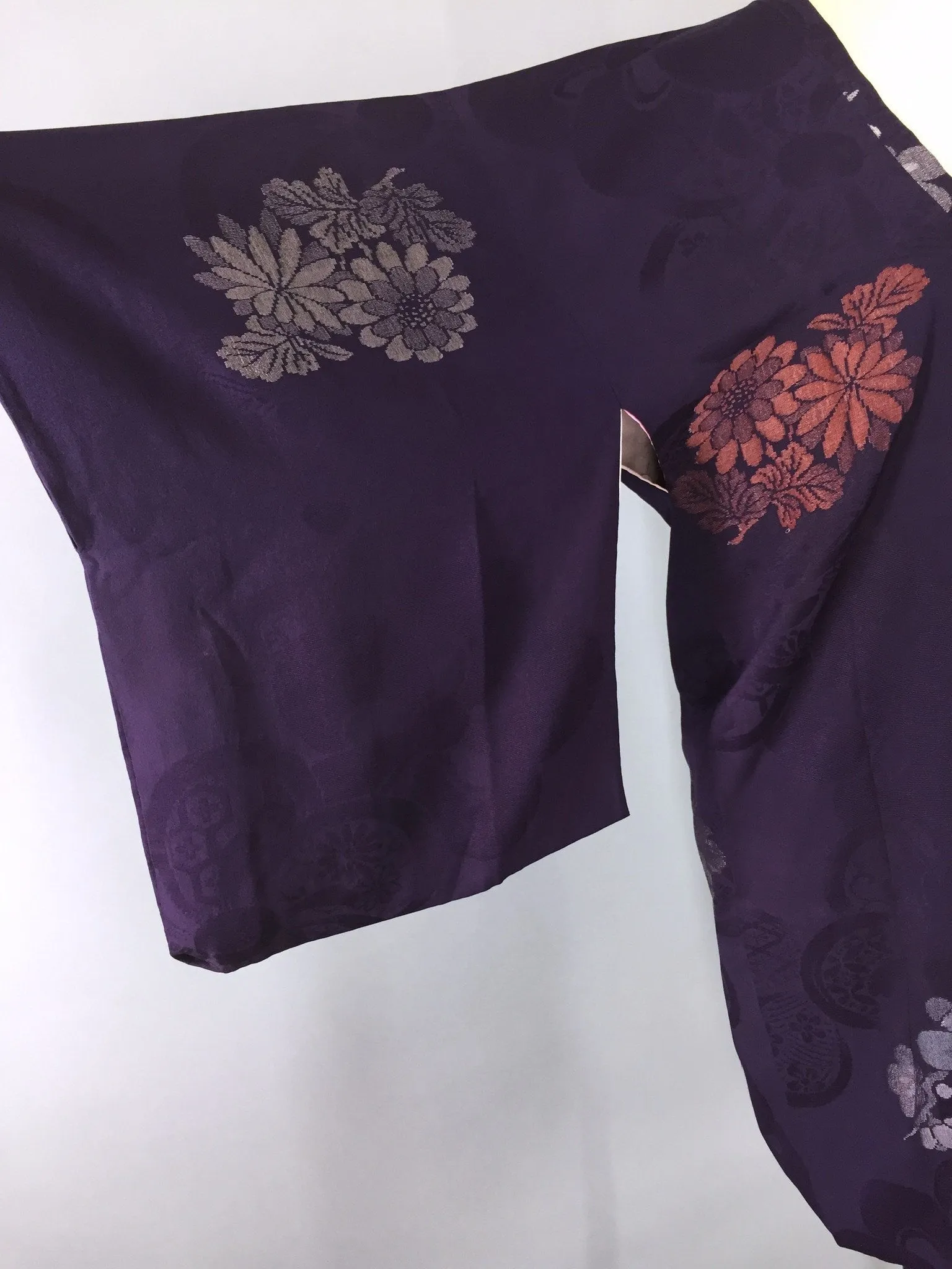 1960s Vintage Silk Michiyuki Kimono Coat Jacket with Dark Purple Urushi Embroidery