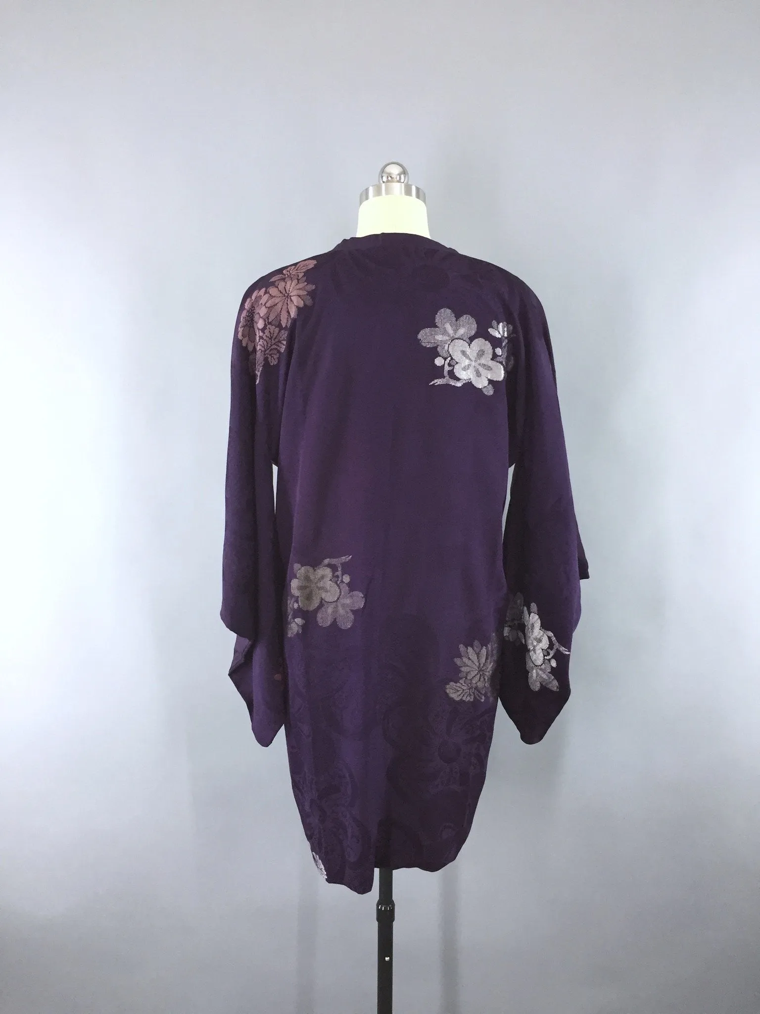 1960s Vintage Silk Michiyuki Kimono Coat Jacket with Dark Purple Urushi Embroidery