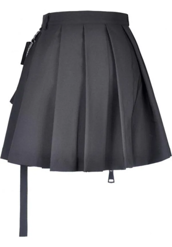 Assassin Pleated | SKIRT W/ BAG