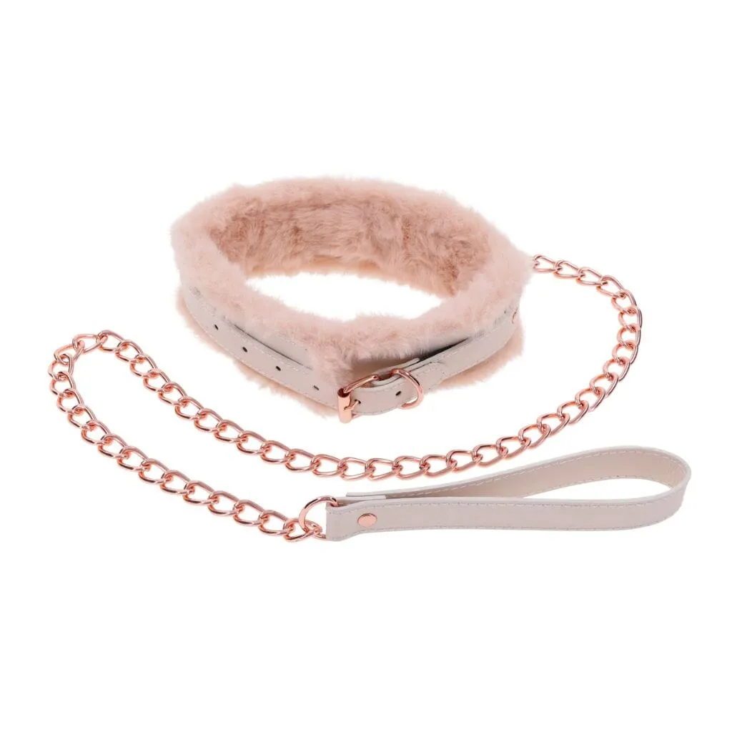 Peaches n Creame Fur Collar with Leash