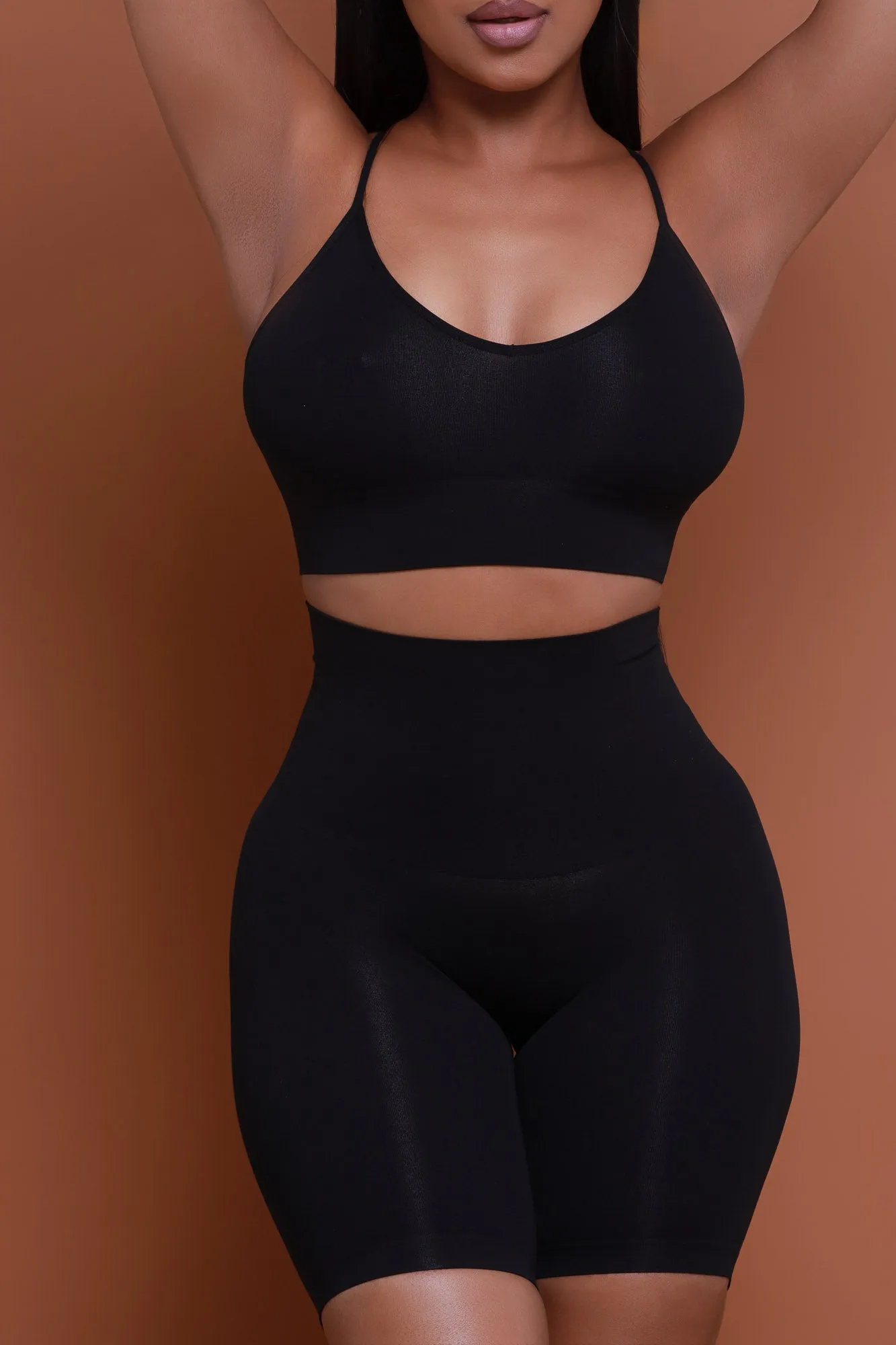 Seamless Sculpt Bralette - Black No.101