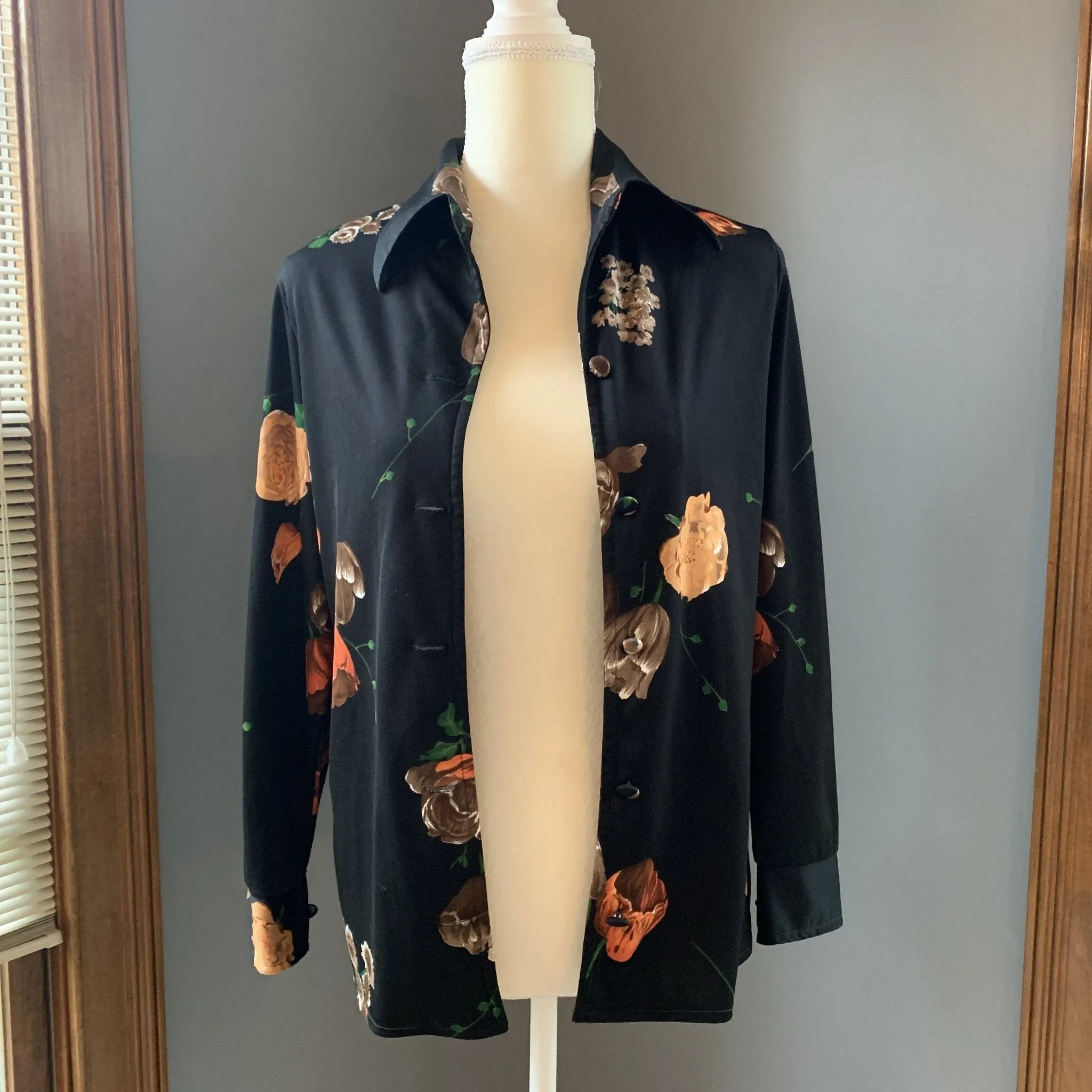 Vintage Black Floral Dress by Edith Flagg California. Dress with Matching Jacket .